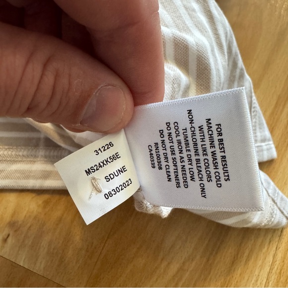 NEW- Peter Millar Crown Crafted Men's Albatross Performance Golf Polo- Large - Picture 5 of 9